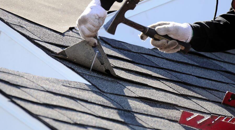 Professional residential roofers in Auburn, IN